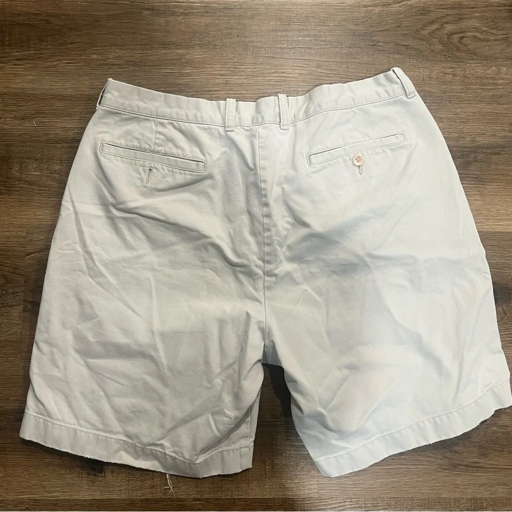 J Crew Men’s Khaki Shorts Size 36W Preppy Restaurant Server Waiter Summer Teen